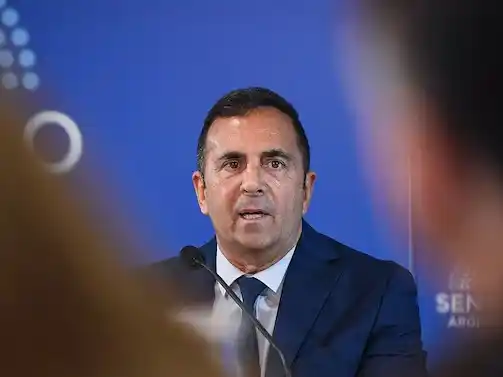 Cordero ratificó en el Senado que la ley se va a aplicar para las nuevas contrataciones