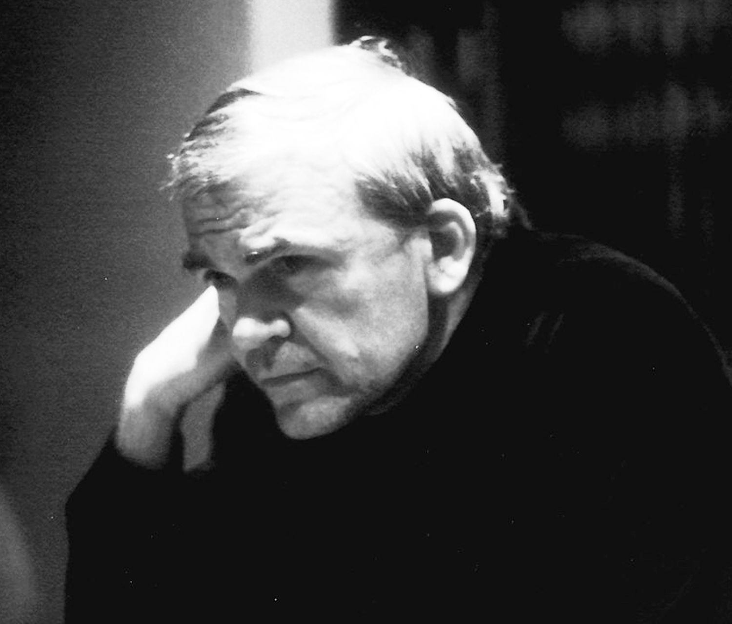 Milan Kundera, el último de los novelistas políticos del siglo XX