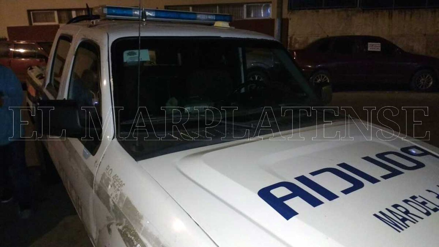 Una banda de jóvenes robó una comisaría: se llevaron dos motos y un auto