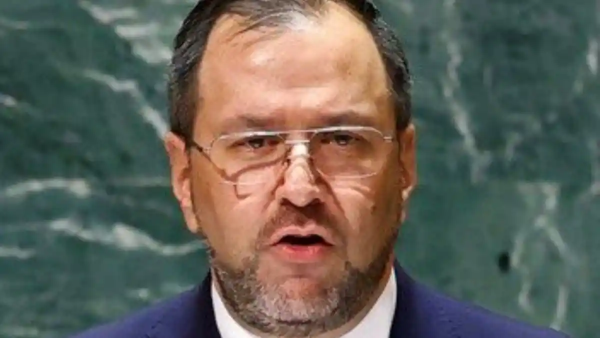 CANCILLER YVÁN GIL responde a Gabriel Boric: «Se le cayó definitivamente la máscara»