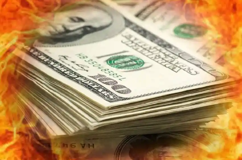 El dólar bajó por segundo día consecutivo y se alejó de los $ 45