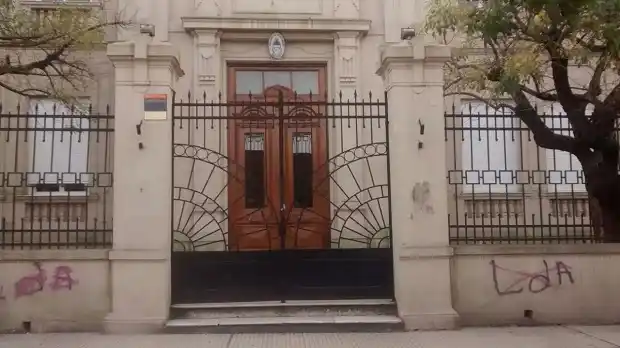 Gripe A: hay 25 casos confirmados y evalúan adelantar las vacaciones