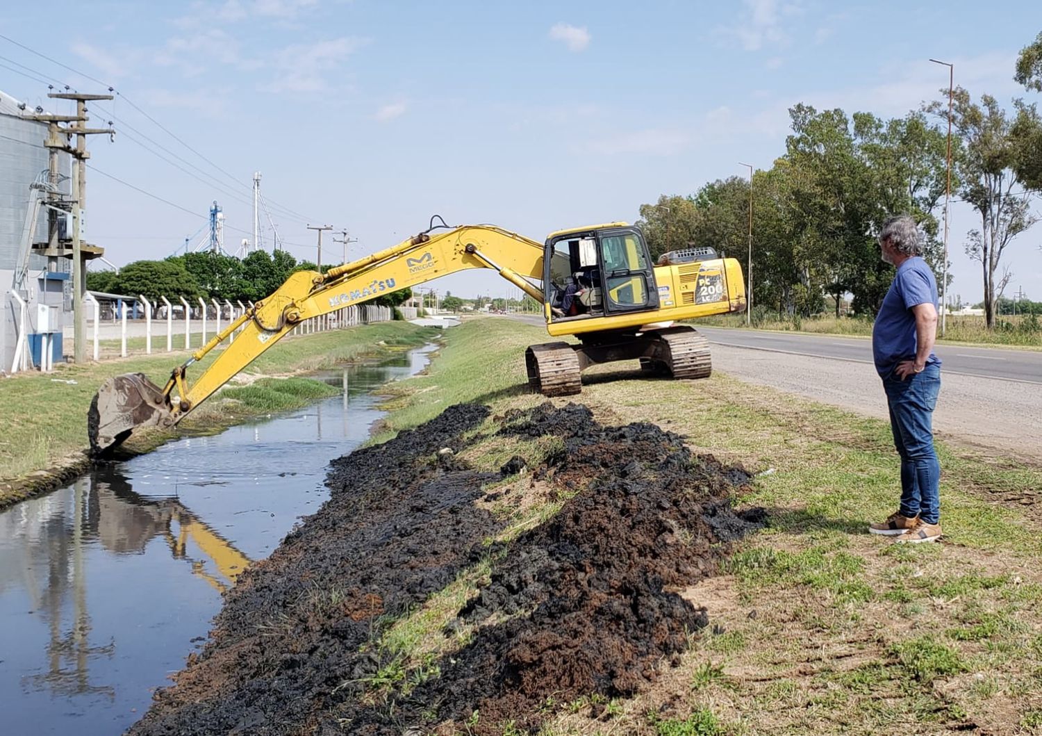 El municipio de Freyre afirmó que no detendrá la obra pública.