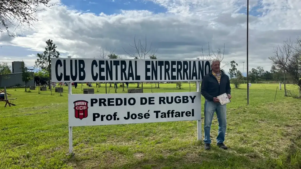 Homenajearon al profesor José Taffarel con el nombre del estadio de rugby del club Central Entrerriano