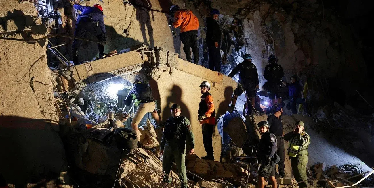 Terremoto en Venezuela: ya son 164 los muertos y 971 los heridos mientras continúan los Terremoto