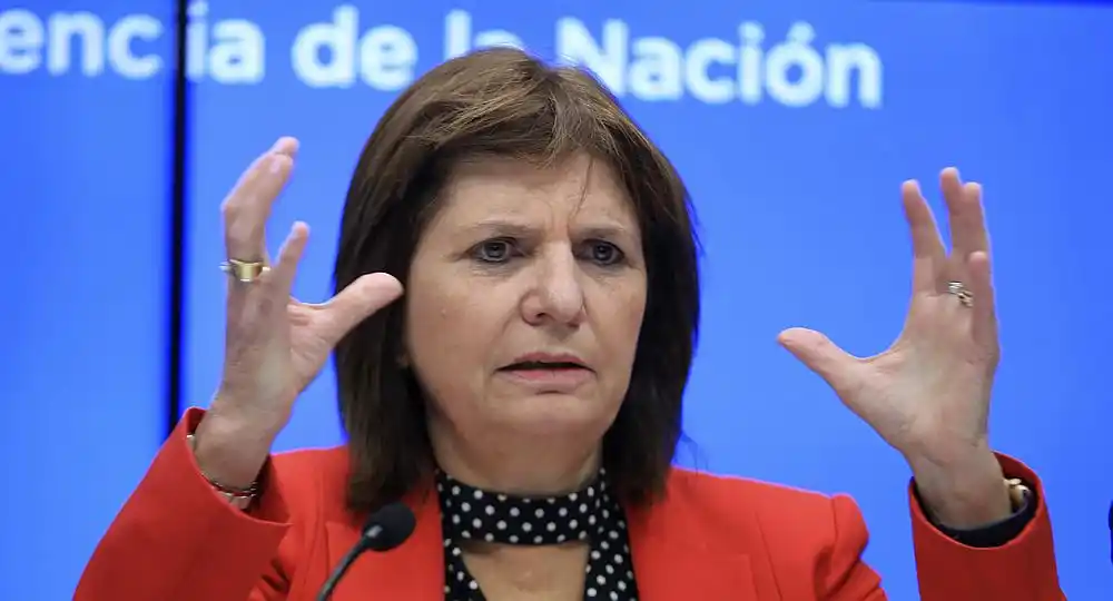 El insólito sorteo de Patricia Bullrich: el ganador irá a ver… ¡una quema de drogas!