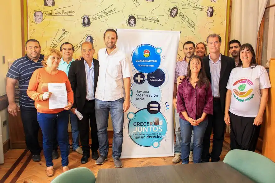 La Playa del Puente sigue sumando instituciones