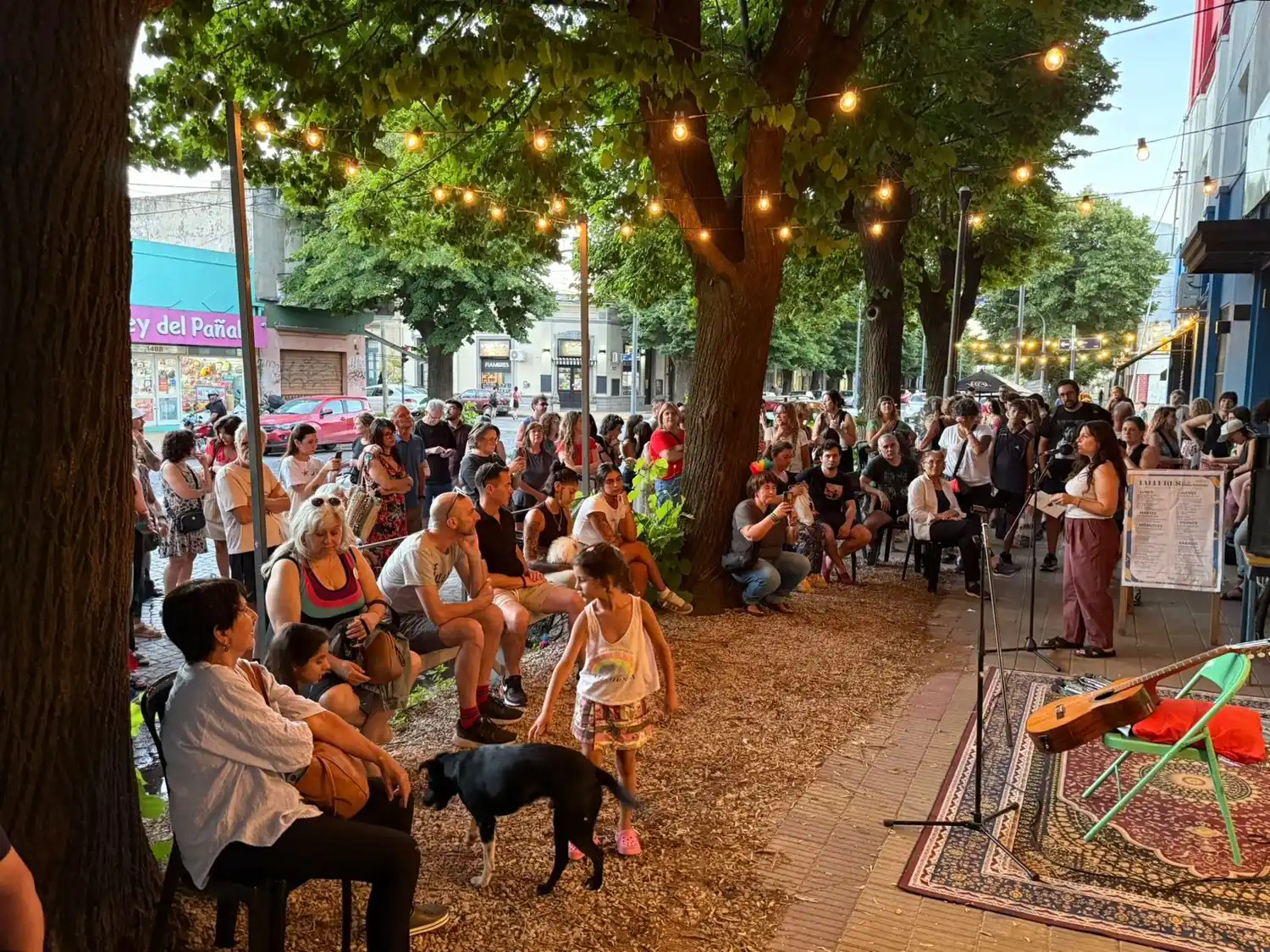 Abrazo Biblioteca Salceda - 2