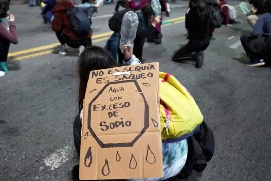 Exceso de sal y mates con agua mineral: el drama de Uruguay por la sequía
