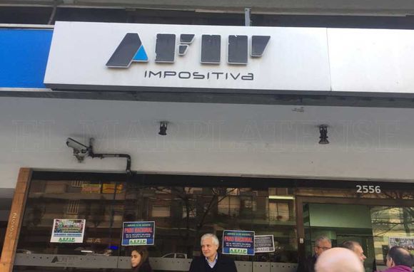 Fijan nueva audiencia entre trabajadores de la ex AFIP y el Gobierno