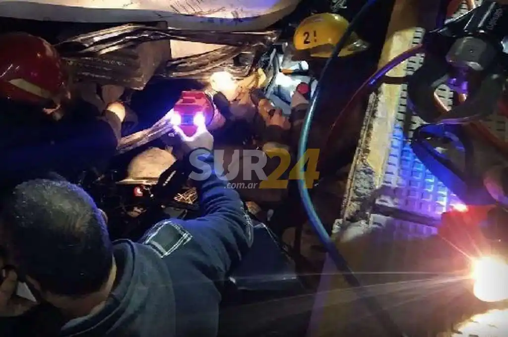 Trágico accidente entre un tren y un auto: murieron cuatro personas