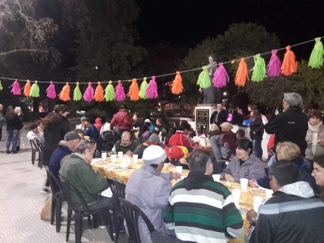 La "Mesa Digna" de Red Solidaria. (foto de archivo)