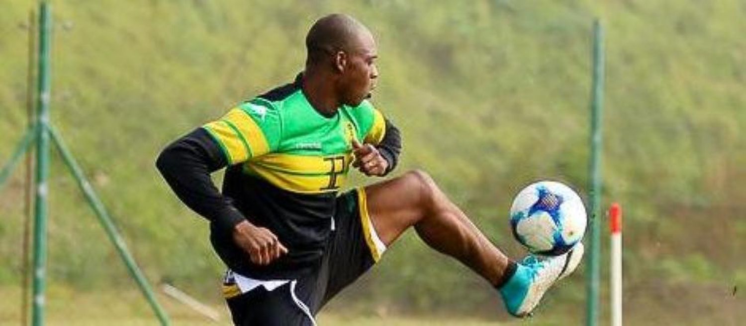 El colombiano Erik Moreno no jugará en Aldosivi