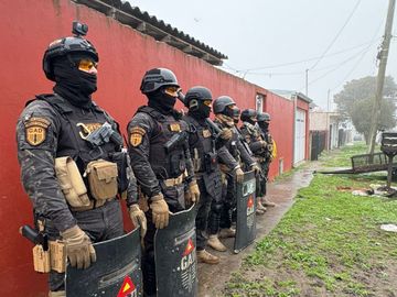 Allanamientos en Cerrito Sur tras balaceras que dejaron heridos y viviendas dañadas
