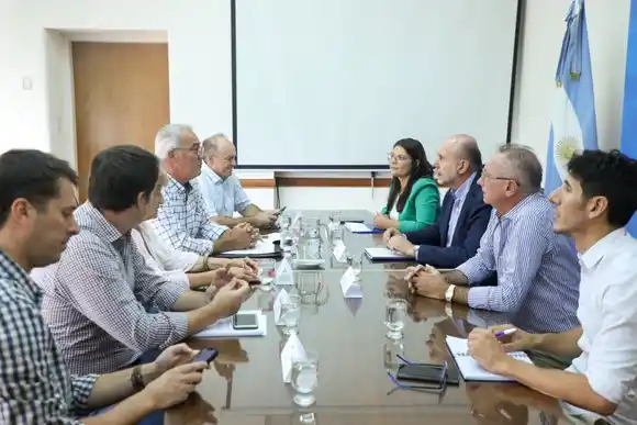 Perotti analizó junto a CARSFE los efectos de la sequía en Santa Fe