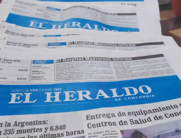 Mientras existan estos lectores, los diarios  impresos no morirán