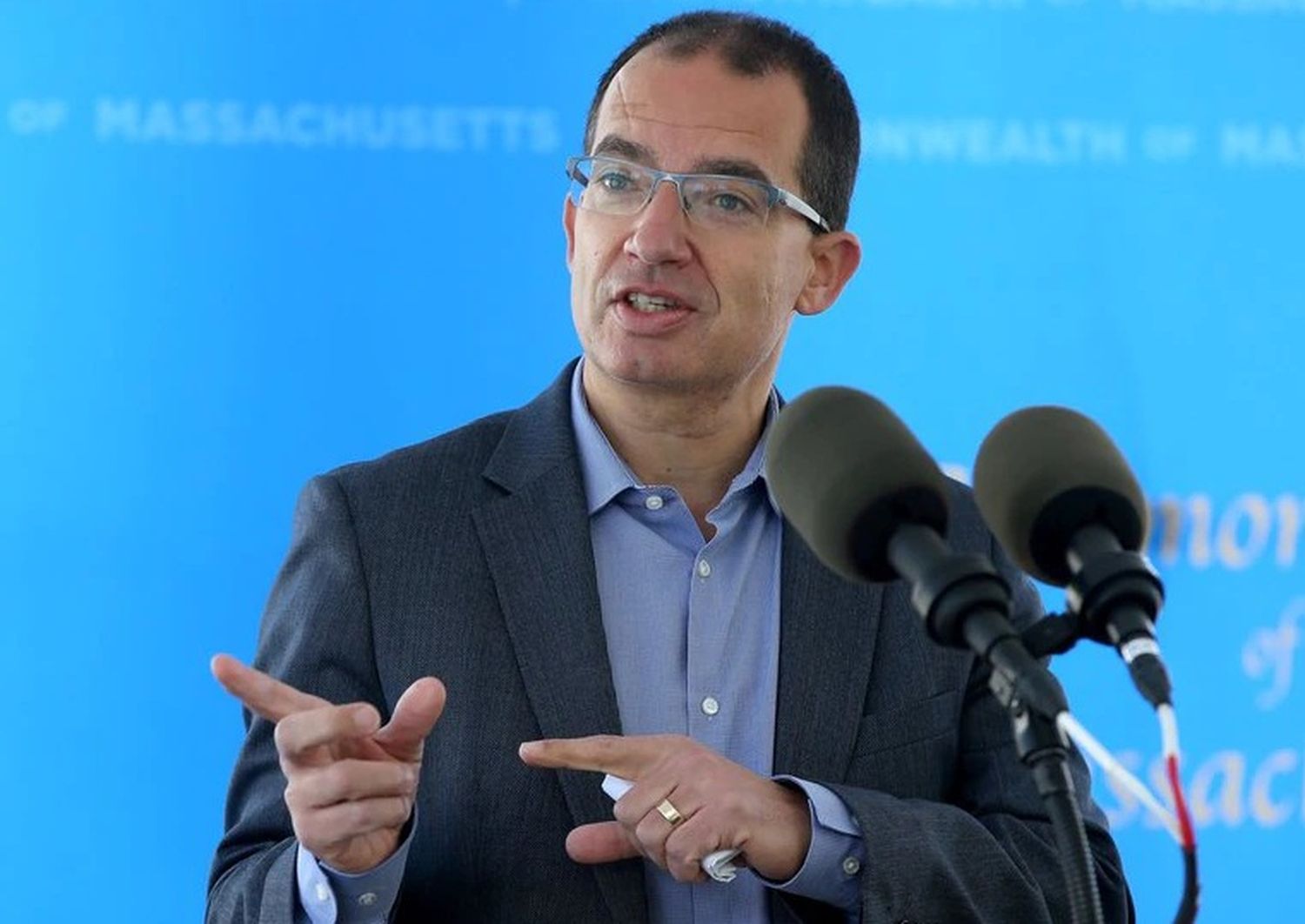 El director del laboratorio Moderna lo anunció: ¿Cuándo terminará la pandemia?