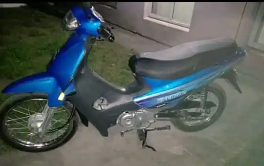 Le robaron la moto que compró hace cinco meses para trabajar