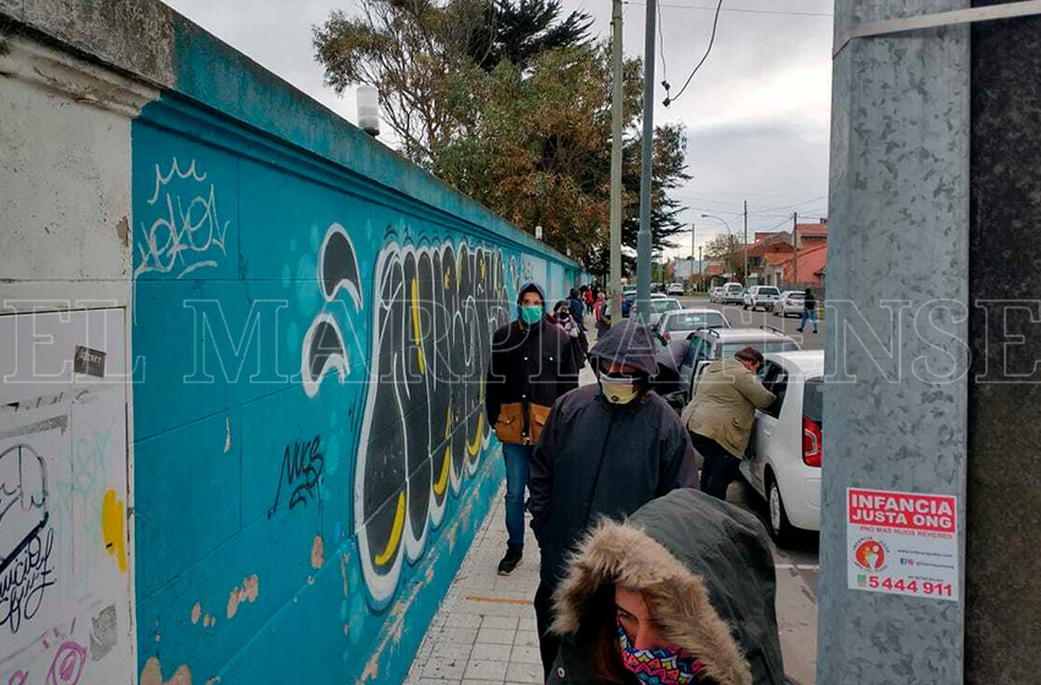 Primer día del centro de testeo en Unzué con gran concurrencia y "varios casos positivos"