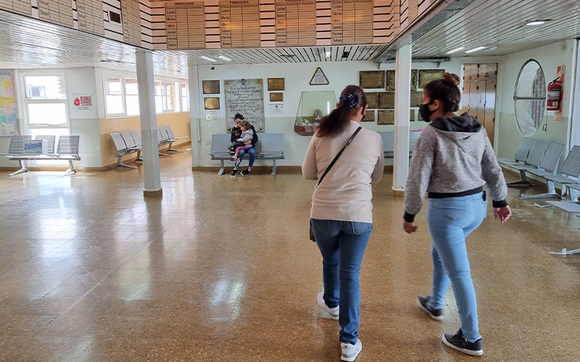 Hospital: dispondrán administrativos por la tarde para extender el horario de consultorios