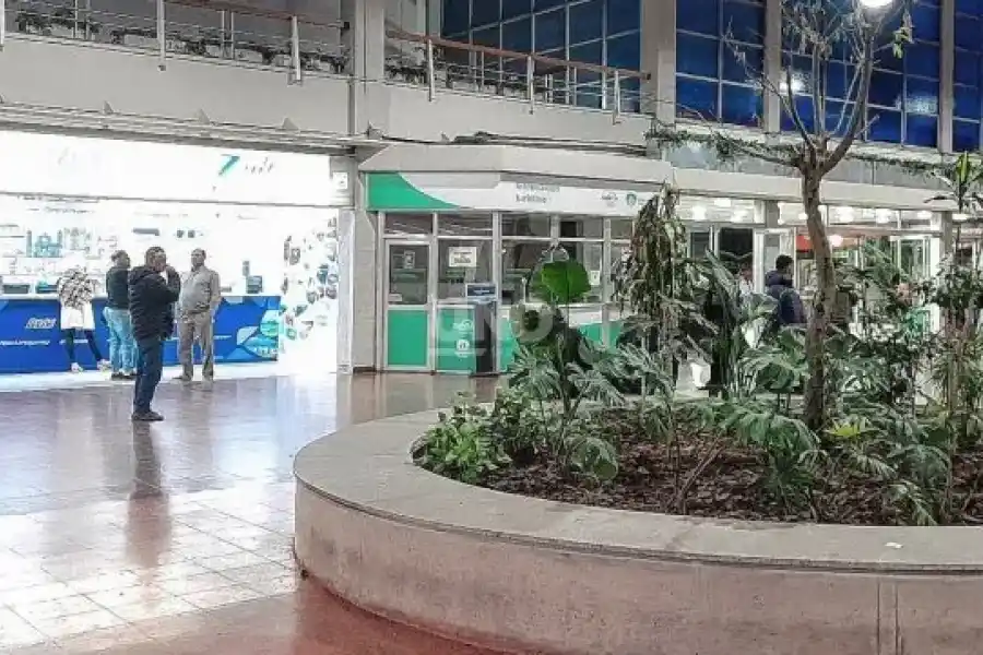 Evacuaron la Terminal de Ómnibus de Santa Fe y de otras tres ciudades por una falsa amenaza de bomba