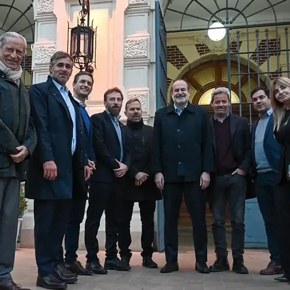Achával fue parte del encuentro de la Liga de Intendentes con Kicillof