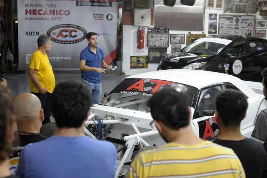 Especialista ACTC firmaron con la UTN y FIE