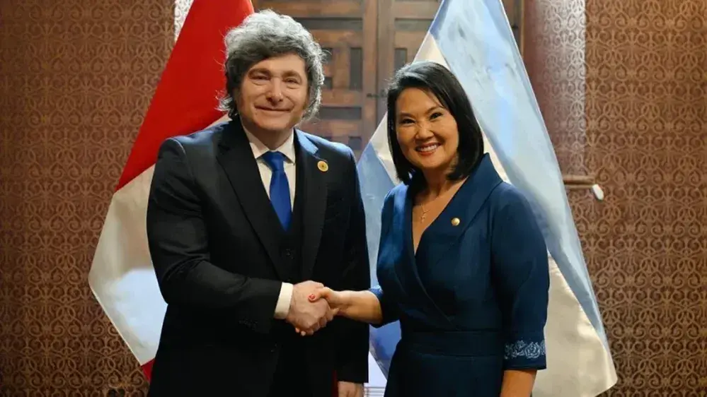Asunción de Keiko Fujimori en Perú: "la inestabilidad determinó una apuesta por la gobernabilidad"