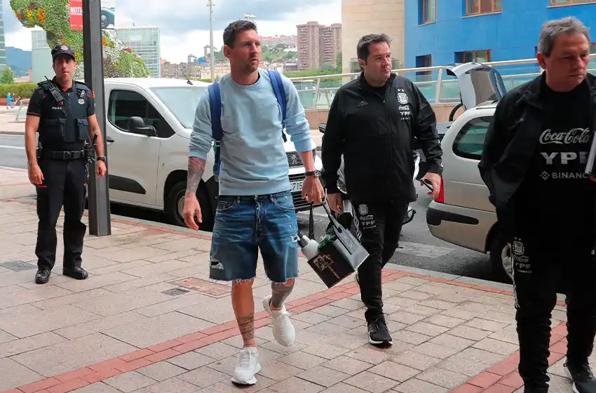 Messi y la mayoría de los seleccionados llegaron a Bilbao
