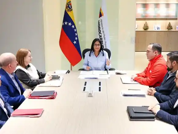 Delcy Rodríguez asegura que hay “crecimiento sostenido del sector hidrocarburos”
