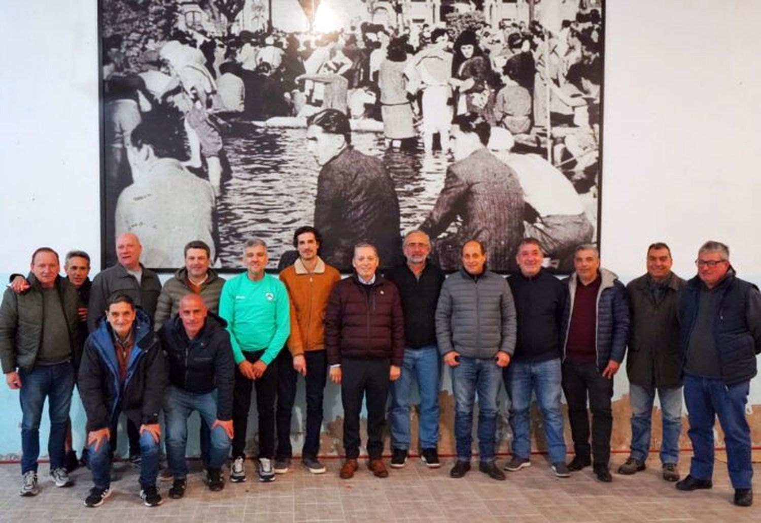 Fernando Gray y Juan Zabaleta en una visita en Lobos.