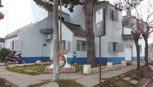 Recuperan en un allanamiento un juego de sanitarios robado