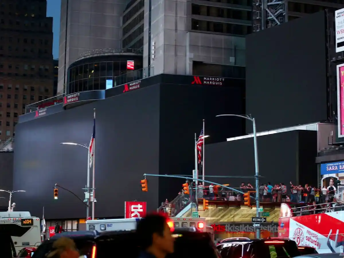 Gigante apagón en Manhattan sume al metro y a Times Square en la oscuridad