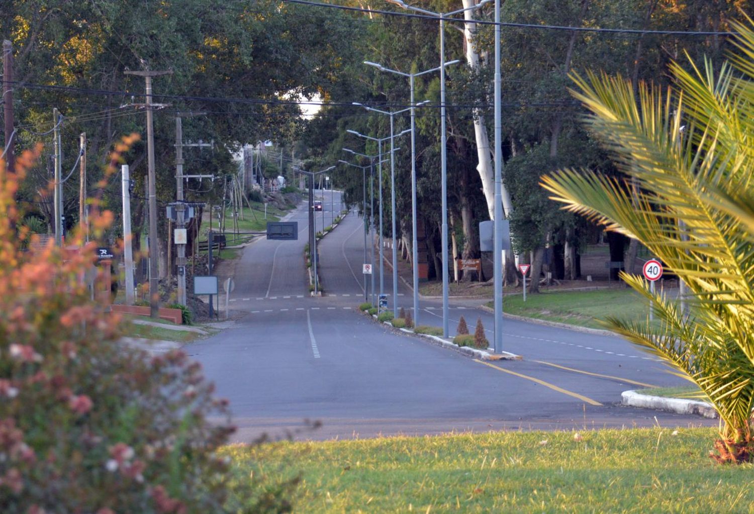 Vecinos tandilenses juntan firmas para que coloquen reductores de velocidad en la zona del Dique