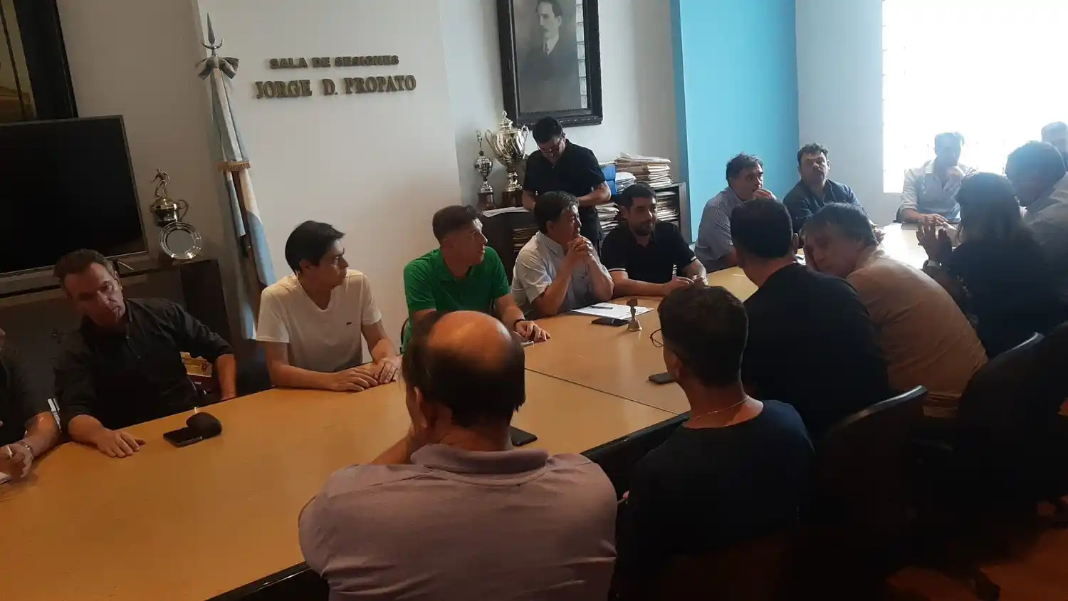 Representantes de los clubes se reunieron en la sede de la AFA (Foto: Ascenso del Interior).