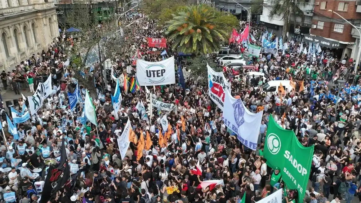 Nueva marcha federal universitaria: convocan a movilizarse el 12 de mayo en todo el país