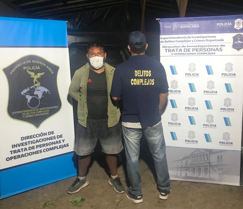 Rescatan 16 personas que hacían trabajo esclavo en La Plata: 7 menores eran golpeados y dormían en medio de las ratas