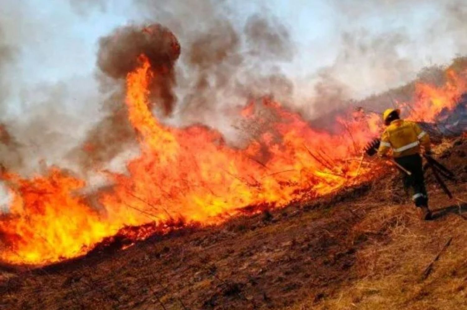 Se registraban focos activos de incendios forestales en tres provincias