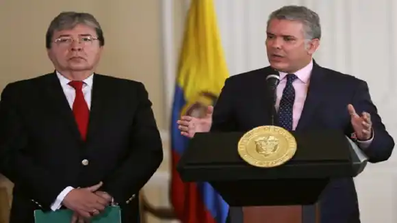 «Su mayor motivación era servirle a Colombia»: Iván Duque lamenta la muerte de Carlos Holmes