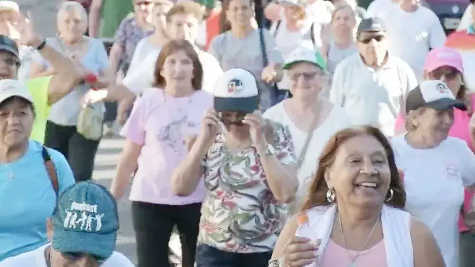 Caminata por el Día Internacional de las Personas Mayores