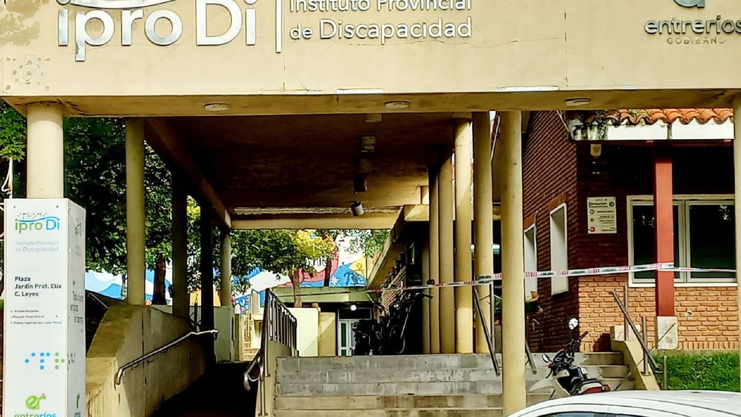 El gobierno promueve la formación tecnológica de jóvenes con discapacidad
