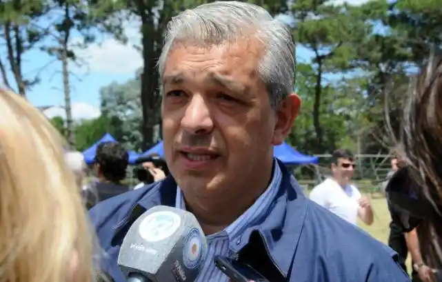 AMIA: Para Julián Domínguez, Nisman "quiere dañar a nuestro Gobierno"