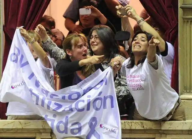 Fertilización Asistida: Diputados convirtió en Ley la propuesta