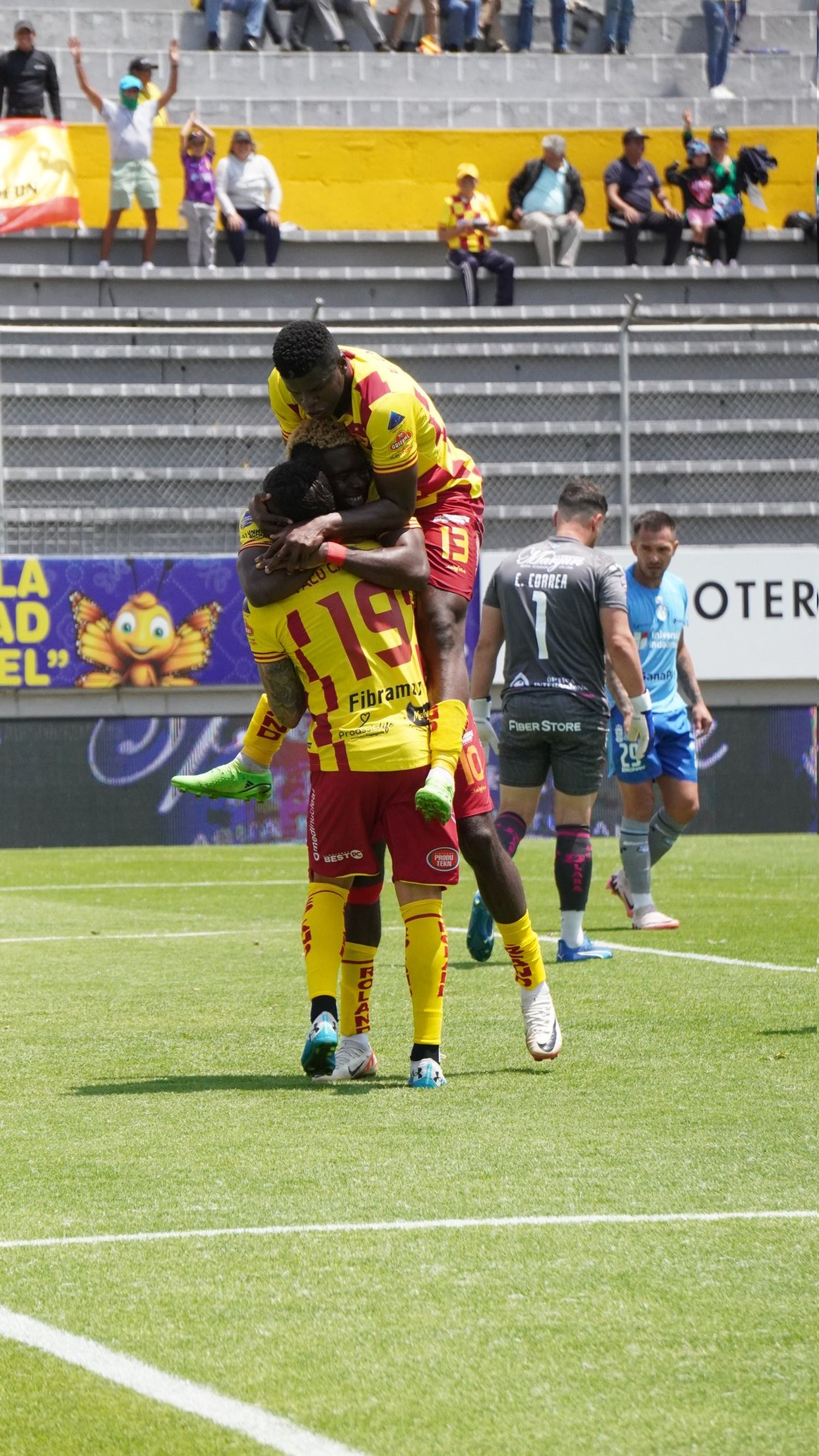 Callejo (19) es parte del festejo de Aucas.