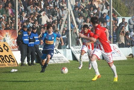 Polémica derrota de Juventud ante San Martín de Tucumán 