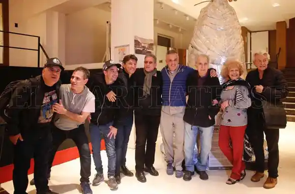 Distinguidas personalidades recorrieron las obras del Teatro Tronador