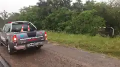 Vuelco en la Ruta 12 durante el temporal en Ceibas