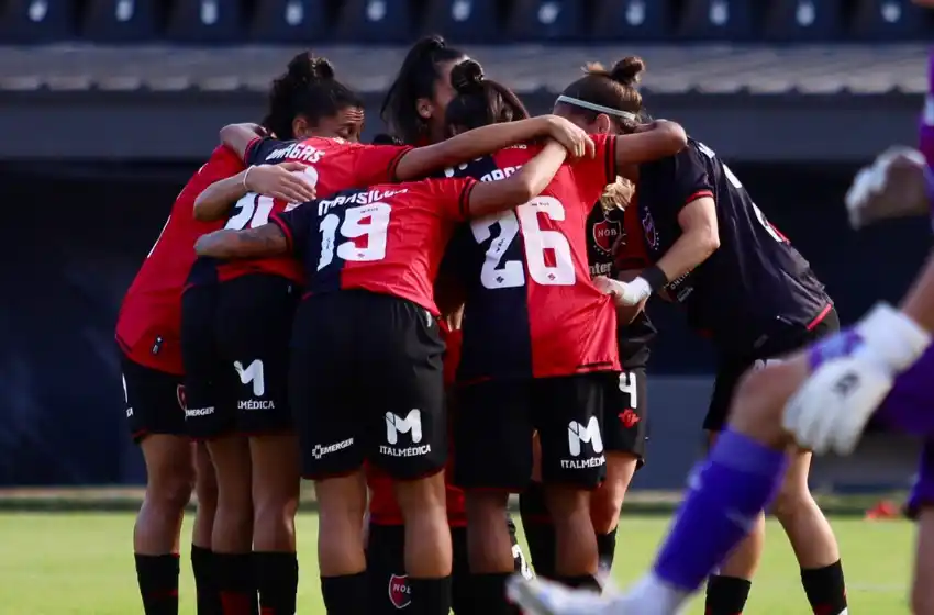 Fútbol femenino: Newell's festejó el título con una victoria ante Belgrano en el Coloso