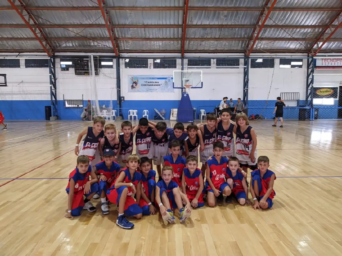 Los chicos de El Ceibo jugaron en El Trébol