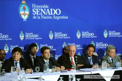 El Senado emitió dictamen al proyecto de reforma del sistema de inteligencia